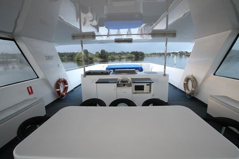 Coomera Houseboats - C Tourism 25