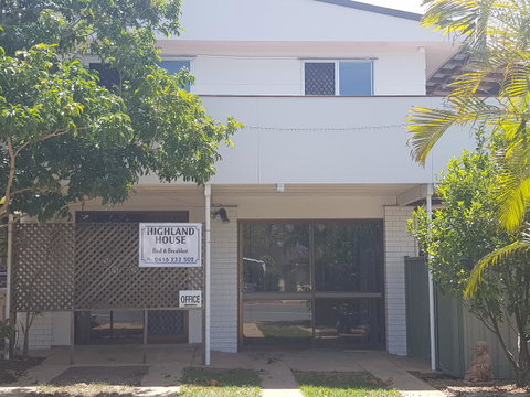 Highland House - C Tourism 0