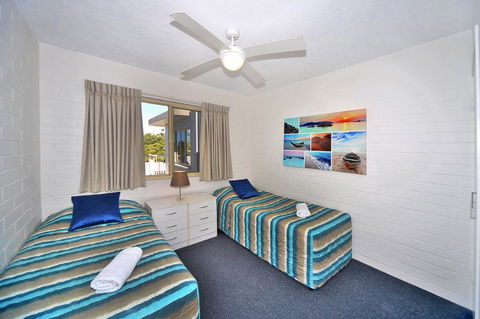 Surf Dance Apartments - C Tourism 39
