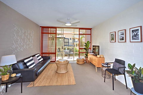 Surf Dance Apartments - C Tourism 10