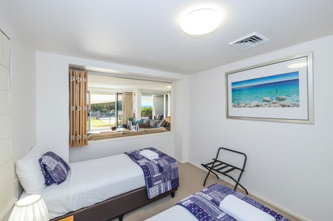 On The Beach Resort Bribie Island - C Tourism 18