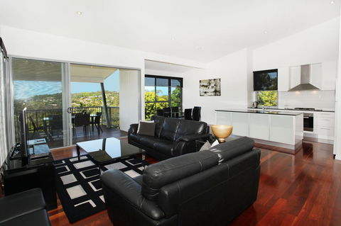 224 Centenary Heights Road Coolum Beach, 500 Dollar Bond, Linen Included - C Tourism 3