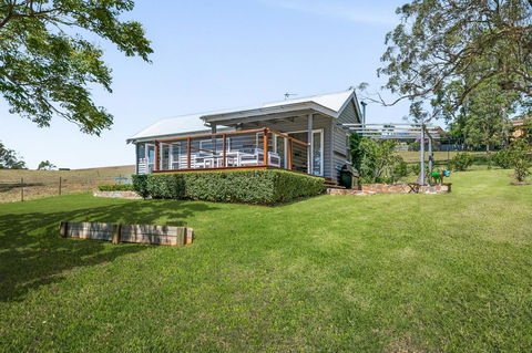 Hollow Tree Farm - C Tourism 16
