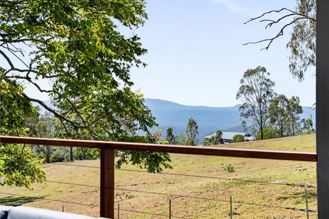 Hollow Tree Farm - C Tourism 1