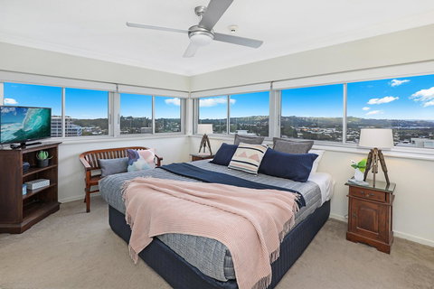 Elouera Tower - C Tourism 0