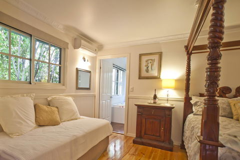 Curtis Falls Cottage - C Tourism 20