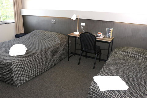 Brighton Hotel - C Tourism 3