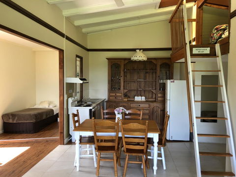 Montville Holiday Apartments - C Tourism 13