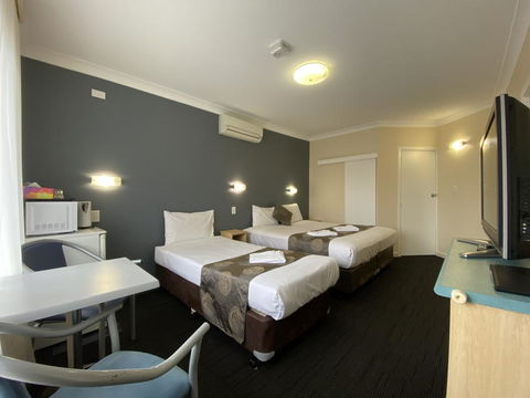 Welcome Inn 277 - C Tourism 1