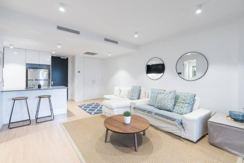 West End Executive Suite, On The Brisbane River. - C Tourism 1