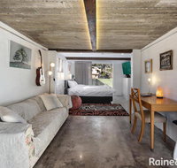 White Beach Studio - 42a Ash Street - C Tourism