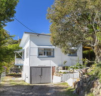 Whitecaps 26 East Street
