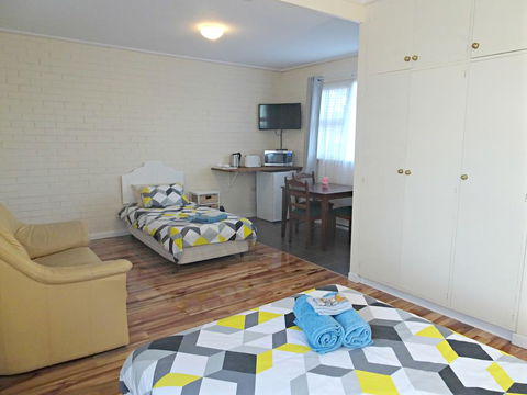 Whyalla Country Inn Motel - C Tourism 1