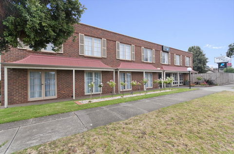 William Dutton Motel - C Tourism 0
