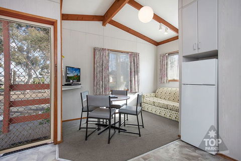 Wimmera Lakes Caravan Resort - C Tourism 3