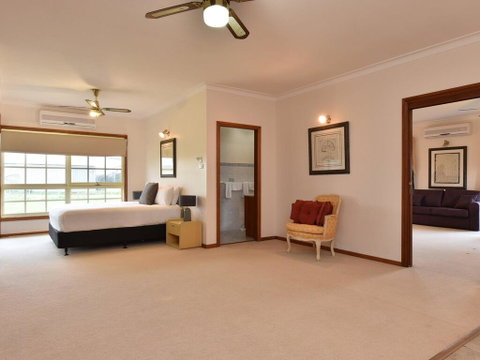 Wine Country Homestead 1br Studio - C Tourism 0