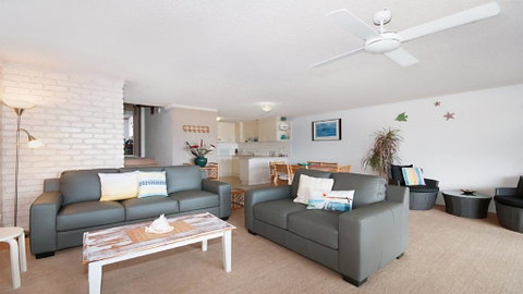 Wintersview 2 - Lennox Head - C Tourism 2
