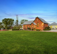 Woodend Old School House - C Tourism