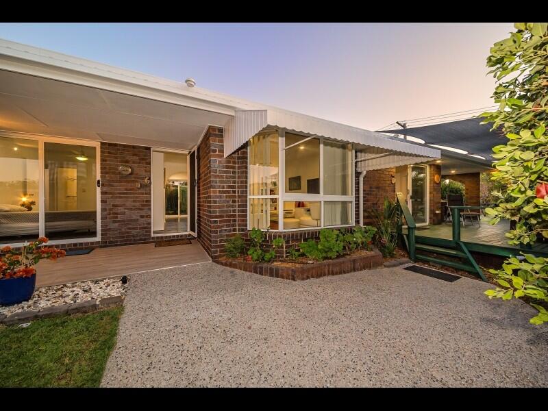 Wilston QLD C Tourism
