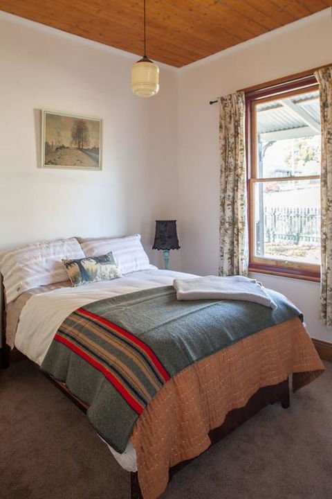 Wormwood House - C Tourism 3