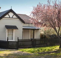 Wormwood House - C Tourism