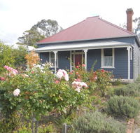 Yarram Cottage Art and Accommodation - C Tourism