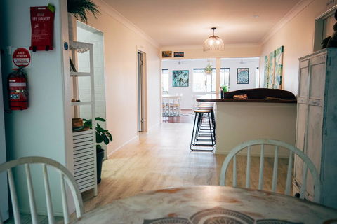 Yeppoon Beachhouse - C Tourism 1