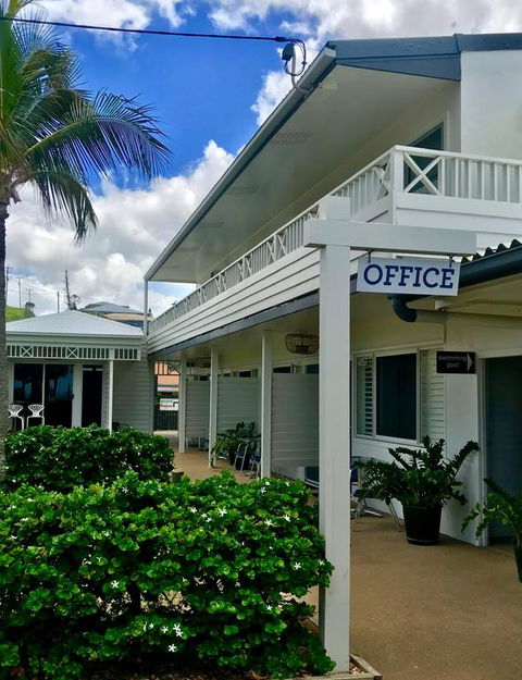 Yeppoon Surfside Motel - C Tourism 3