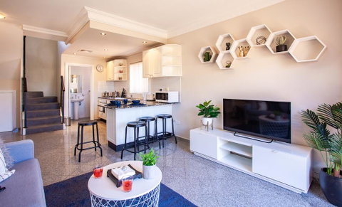Your Home Here In Sydney - C Tourism 0