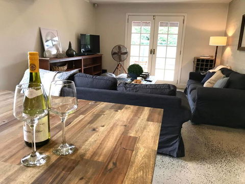 YSG The Edward Townhouse 151 - Walk To Town - C Tourism 2