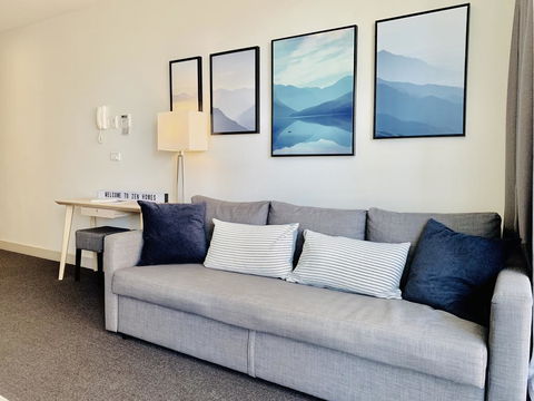 ZEN Homes On Collins - C Tourism 2