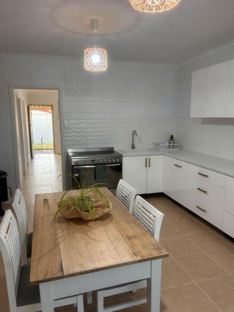 15 Sunrise Drive - C Tourism 3