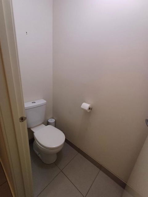 A Beautiful And Spacious Home - C Tourism 1