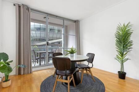 A Comfy Studio For 5 Next To Darling Harbour - C Tourism 4