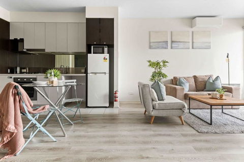 A Cozy & Modern Apt Near To Flemington Races - C Tourism 3