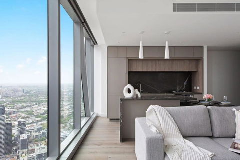 A Lux 2BR Apt Next To Southern Cross City Views - C Tourism 1