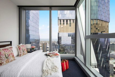 A Lux 2BR Apt Next To Southern Cross City Views - C Tourism 2