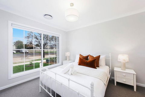 A Refreshing Mudgee Getaway At Felicitys On Court - C Tourism 3