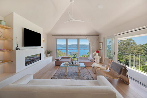 A Slice Of Paradise, Newly Transformed Avalon House With Breathtaking Views - C Tourism 2
