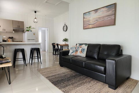 Abode On Market In The Heart Of Woolgoolga - C Tourism 0