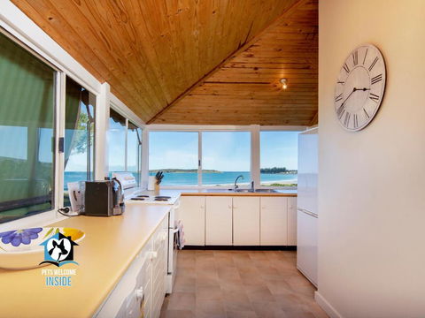 Absolute Beachfront 3BR 2BA Home W/ Beach Track - C Tourism 4
