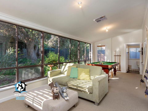 Absolute Beachfront 3BR 2BA Home W/ Beach Track - C Tourism 3