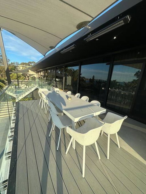 Adelaide - Upmarket Water Front Home - C Tourism 2
