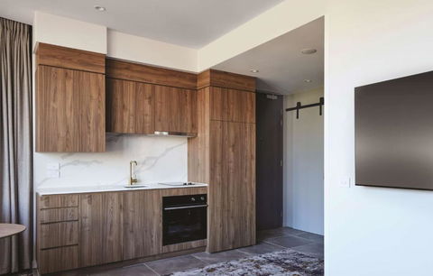 Adina Apartment Hotel Melbourne, Pentridge - C Tourism 2