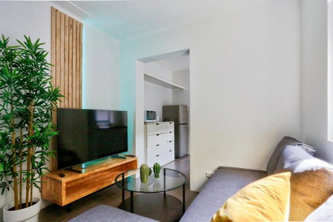Affordable 2 Bedroom House Surry Hills 2 E-Bikes Included - C Tourism 1