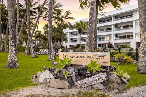 Alamanda Palm Cove By Belle Escapes - C Tourism 4