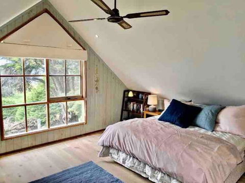 Alyeska Loft - Apollo Bay Studio Loft Apartment - C Tourism 2