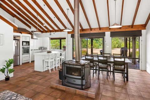 Amaroo - C Tourism 3