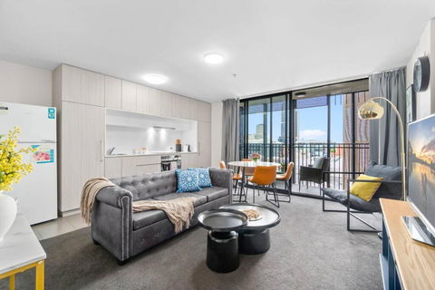 Amazing CBD 2BR Apt - Walkable & Wi-Fi & Charm - C Tourism 1