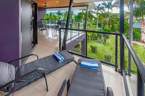 Anchorage 4 & Buggy Hamilton Island - C Tourism 3